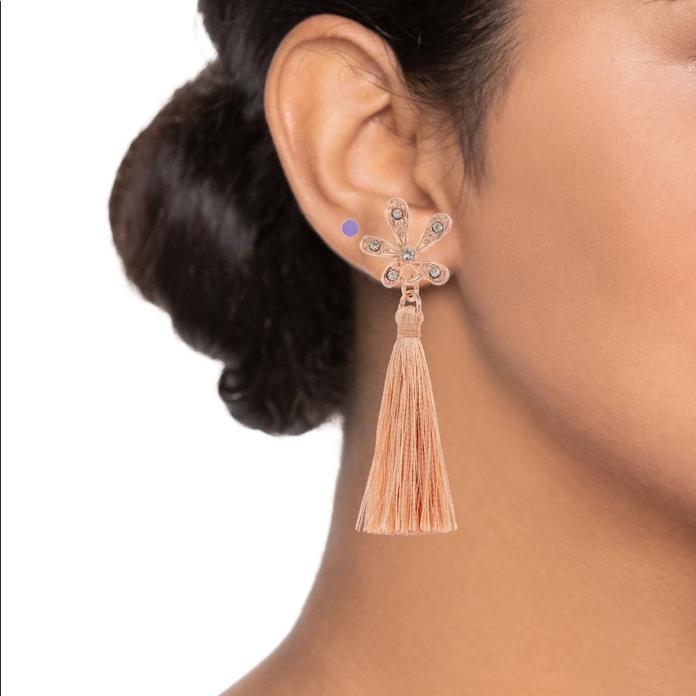 Lauren Conrad Rose gold tassel earrings - Picture 2 of 4